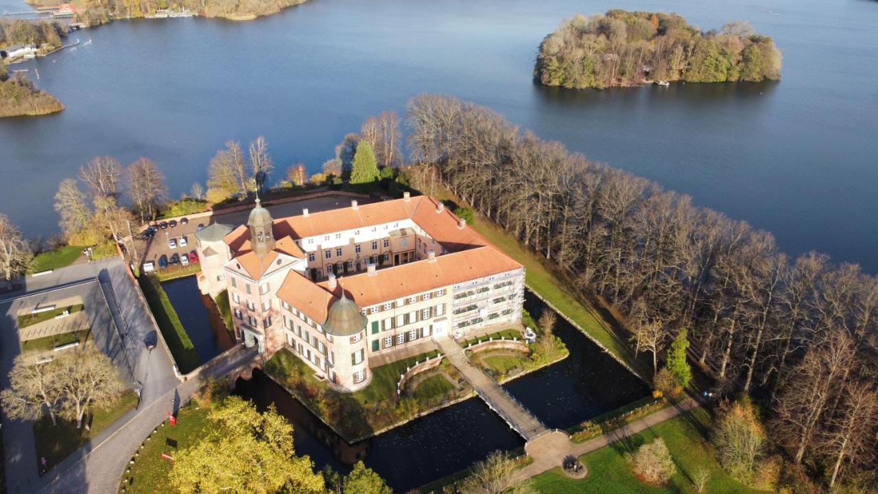 Villa Amalia Ойтин  Экстерьер фото