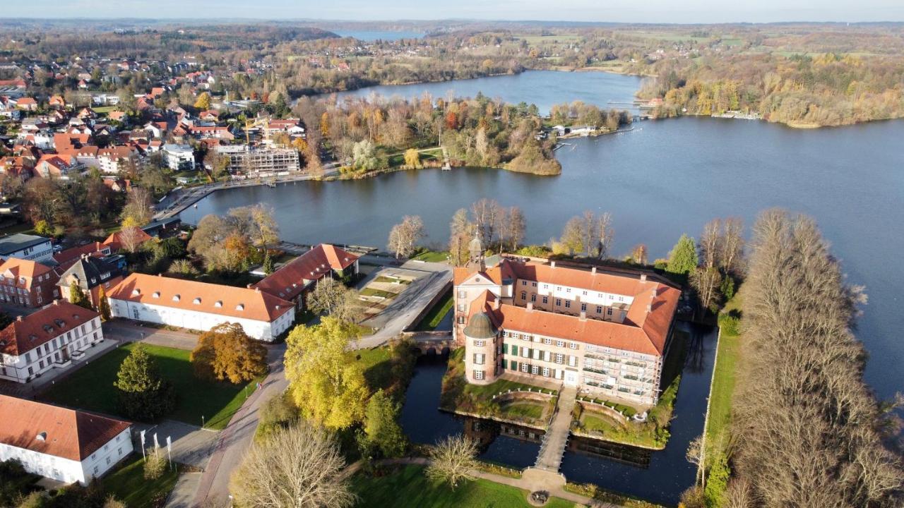 Villa Amalia Ойтин  Экстерьер фото